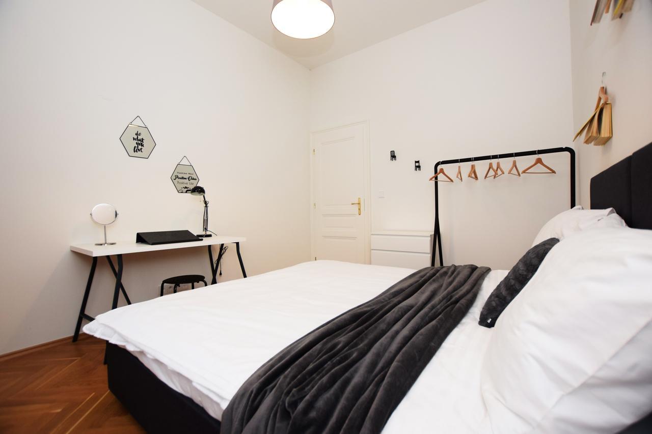 פראג Rehorova Apartments חדר תמונה